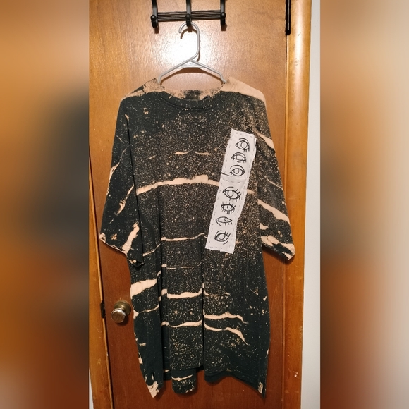 Hand Painted Eyes Bleach Dyed Pocket Tee - Picture 1 of 5